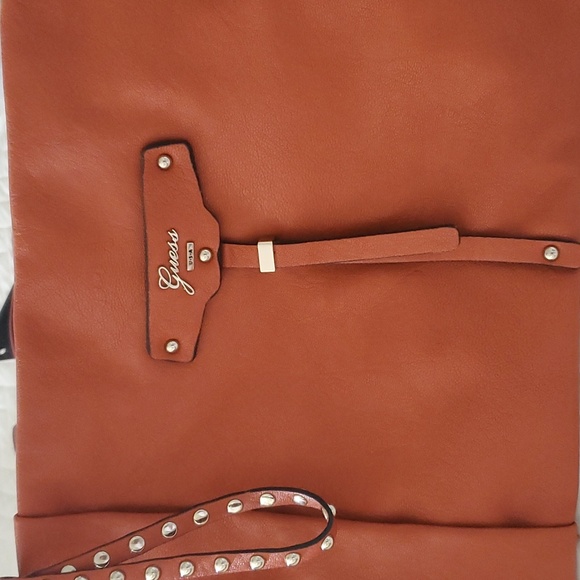 Guess Clutch - Picture 7 of 7